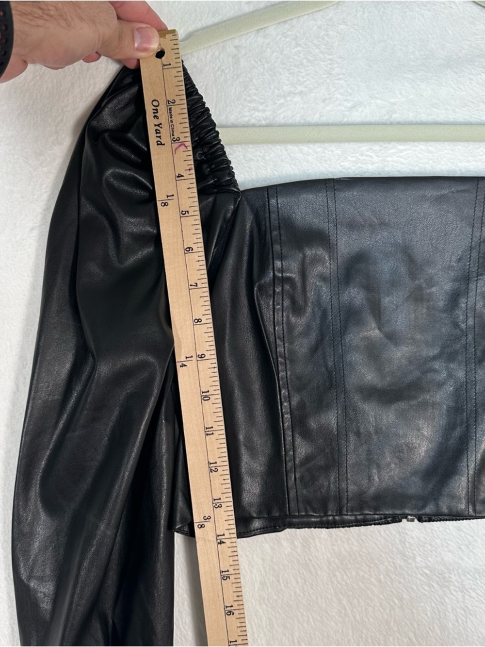 7 For All Mankind Faux Leather Top S Romantic Goth Edgy Puff Sleeve Blouse - Picture 6 of 8